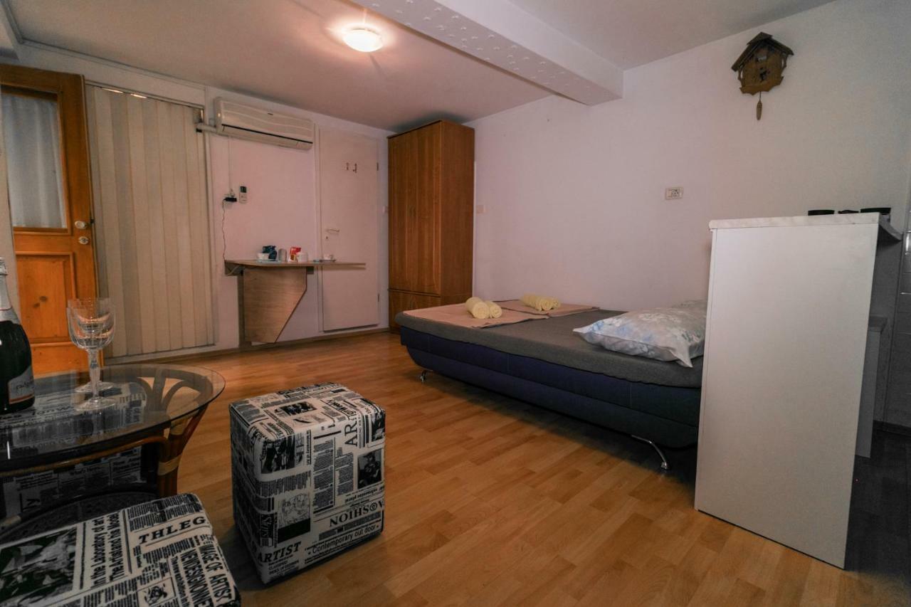 Fri Apartment Pirano Esterno foto